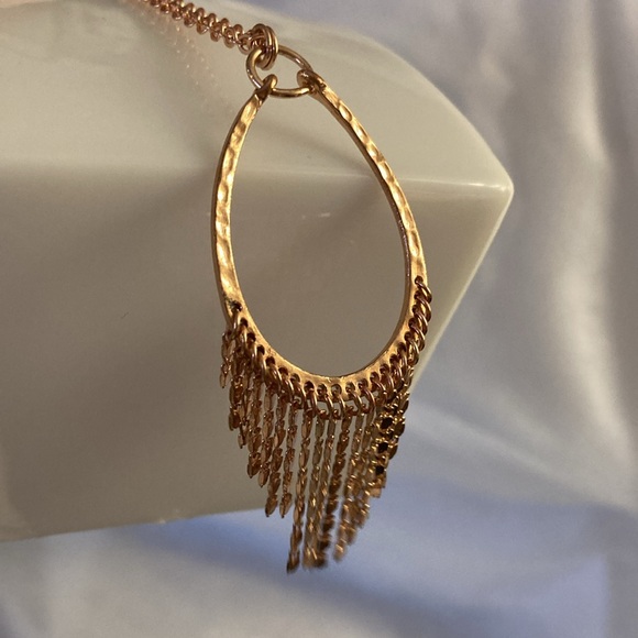 NWOT - Rose Goldtone Horseshoe Style Fringed Pendant and Matching Earring Set - Picture 9 of 12